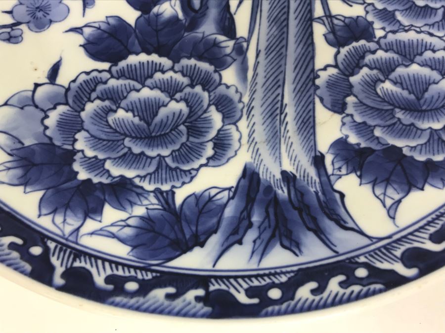 Vintage Chinese Blue And White Porcelain Bowl And Pair Of Japanese Imari Dishes [Photo 5]