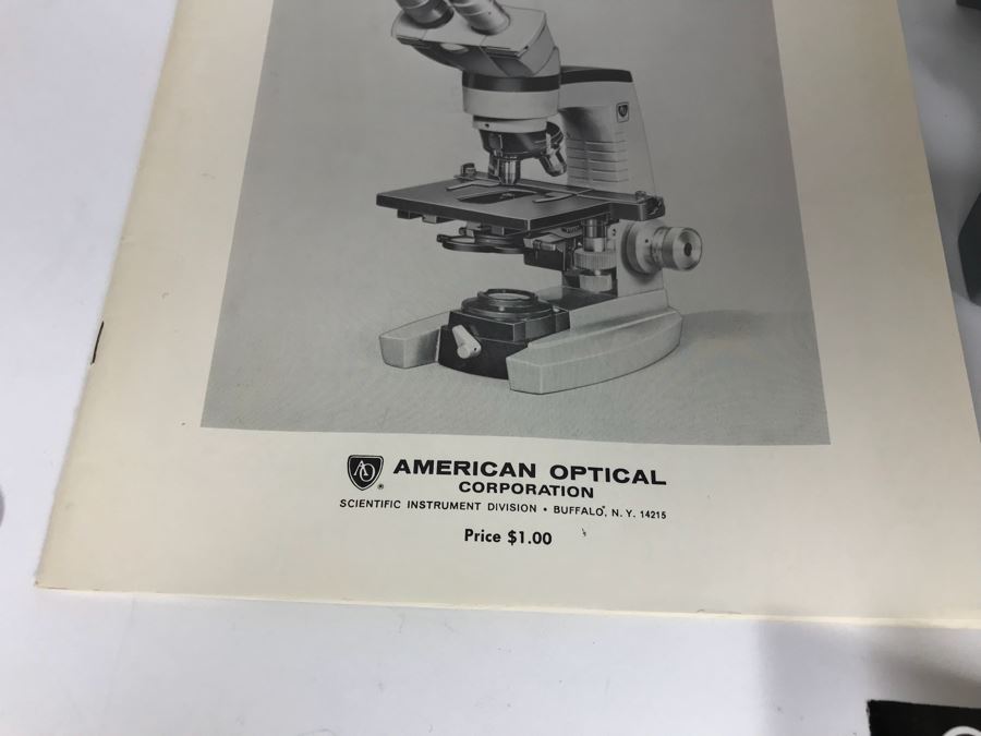 Series 10 MICROSTAR Advanced Laboratory Microscope By American Optical Corporation With Reference Manual  [Photo 15]