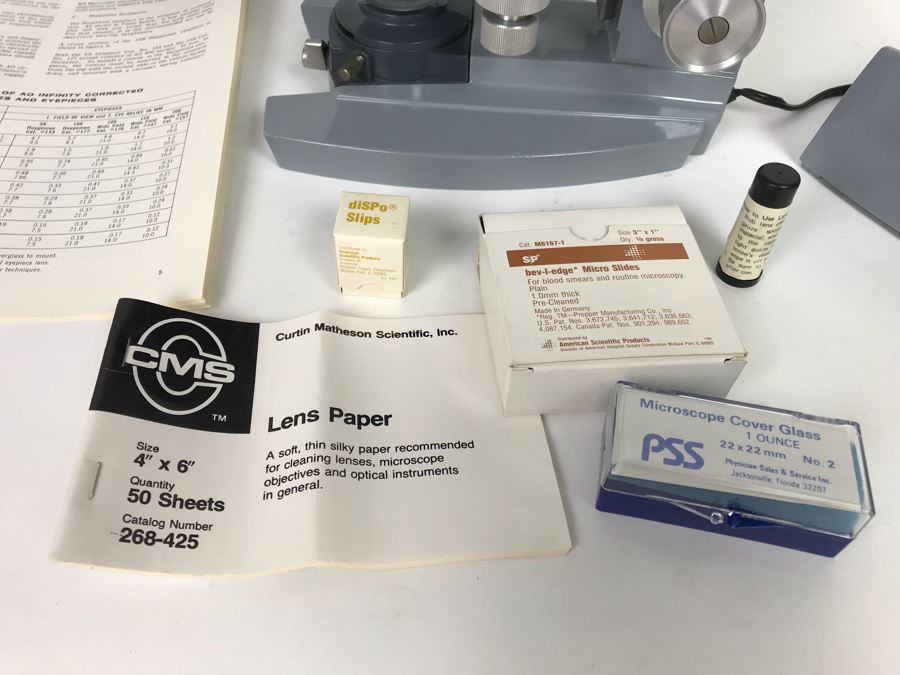 Series 10 MICROSTAR Advanced Laboratory Microscope By American Optical Corporation With Reference Manual  [Photo 21]