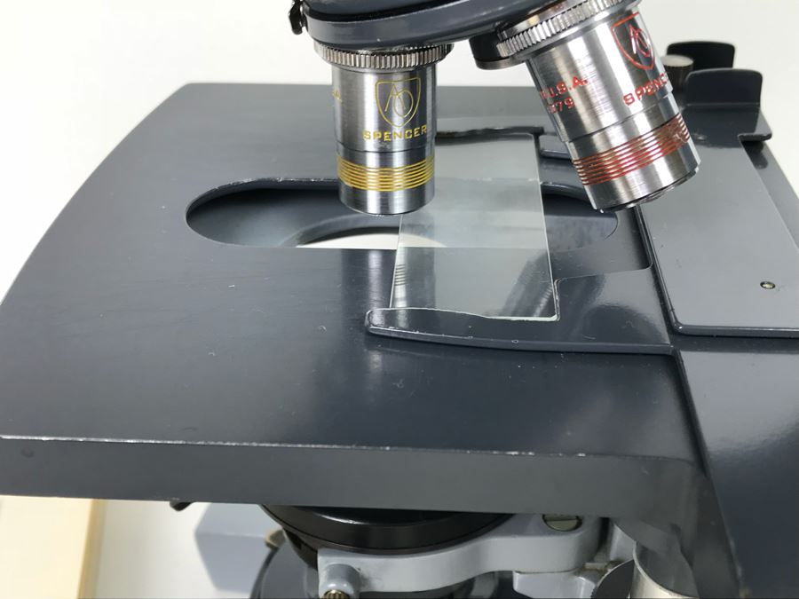 Series 10 MICROSTAR Advanced Laboratory Microscope By American Optical Corporation With Reference Manual  [Photo 7]