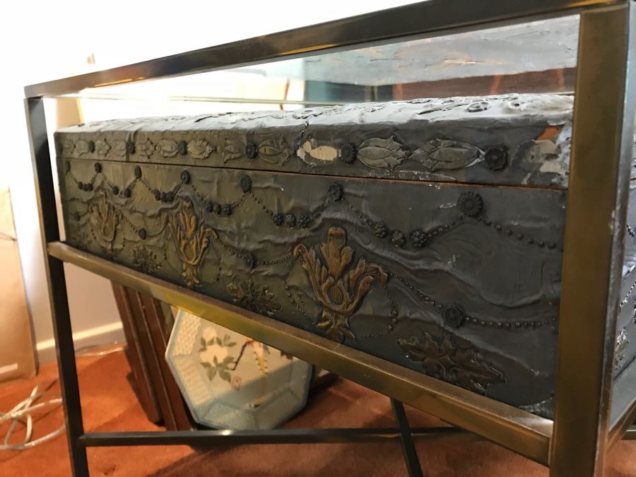 Metal And Glass Coffee Table With Metal Embossed Box Featuring Dieu Et Mon Droit Logo On Top (Glass Top Has Chip In Corner) [Photo 16]