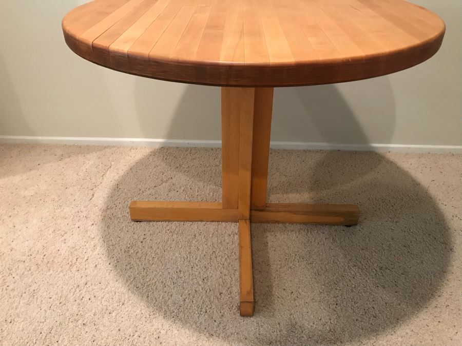 3' Round Oak Butcher Block Pedestal Table [Photo 4]