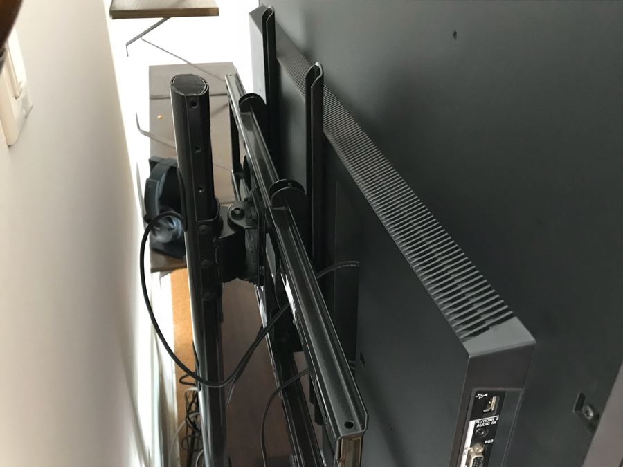 Flat Screen TV Stand With Drawer - Does Not Include TV Or Electronics [Photo 7]