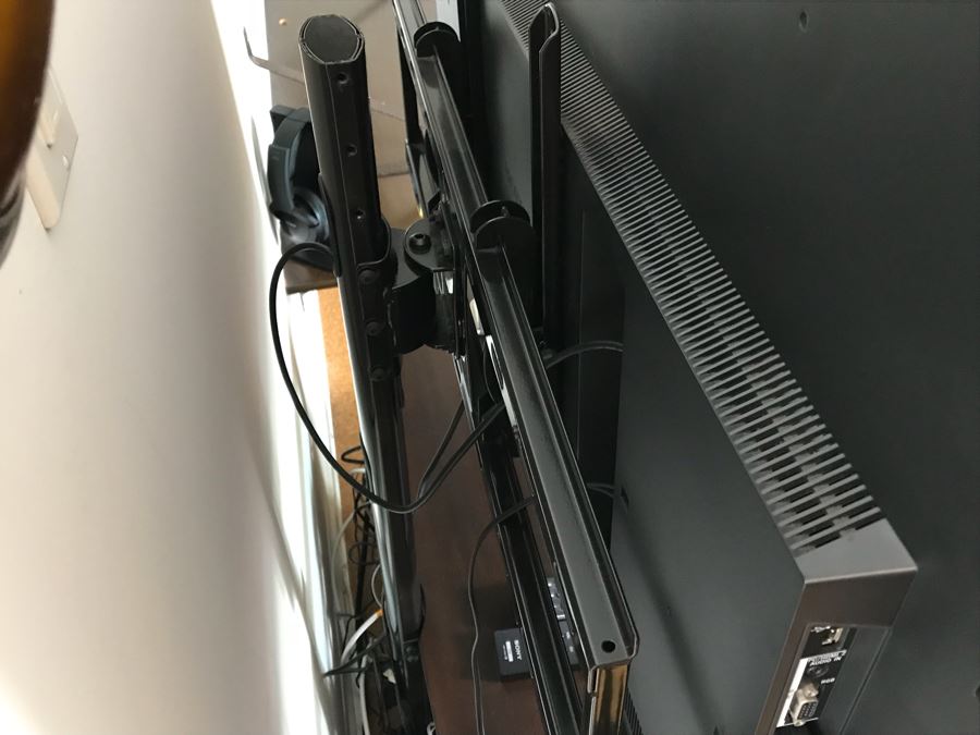 Flat Screen TV Stand With Drawer - Does Not Include TV Or Electronics [Photo 8]