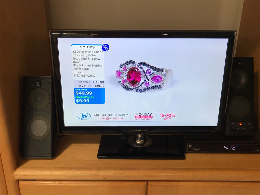 SAMSUNG 22” LED HDTV Model UN22D5000 With Logitech Speakers And Remote [Photo 2]