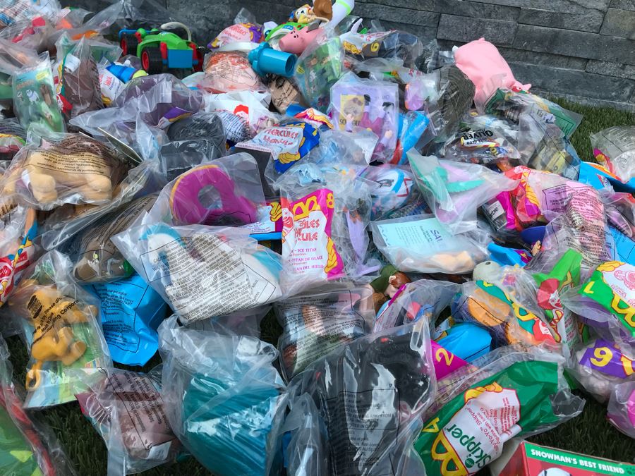 Pokemon Limited Edition 23K Gold-Plated Trading Cards, Disney Glasses And Huge Collection Of Happy Meal Toys From McDonalds, Burger King [Photo 20]