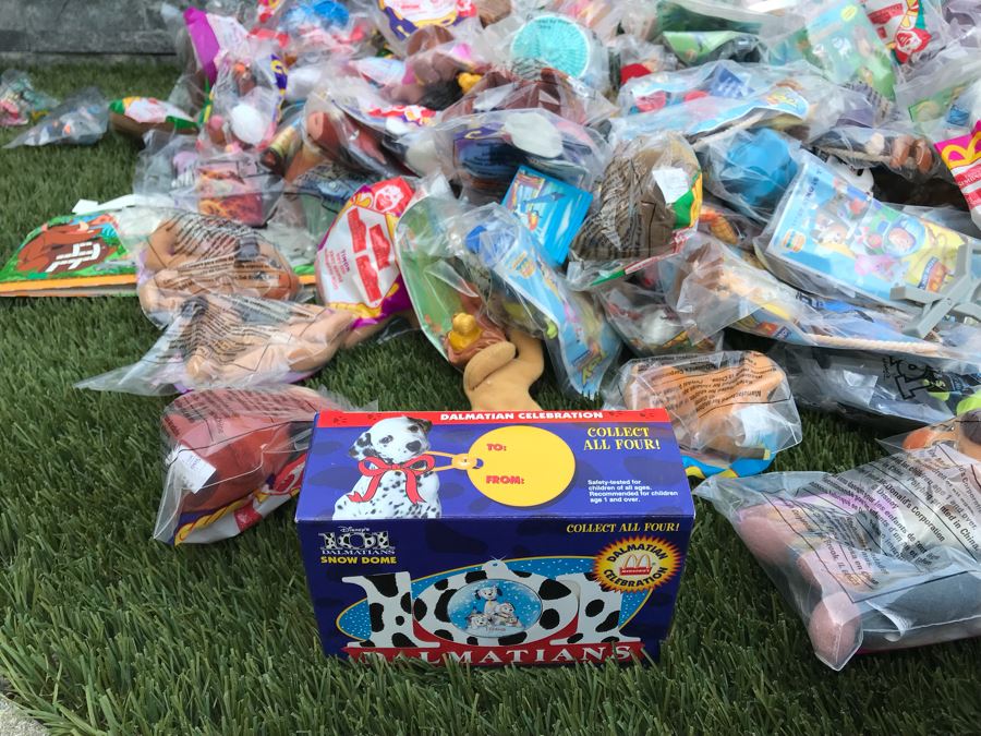 Pokemon Limited Edition 23K Gold-Plated Trading Cards, Disney Glasses And Huge Collection Of Happy Meal Toys From McDonalds, Burger King [Photo 12]