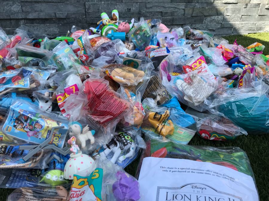 Pokemon Limited Edition 23K Gold-Plated Trading Cards, Disney Glasses And Huge Collection Of Happy Meal Toys From McDonalds, Burger King [Photo 15]