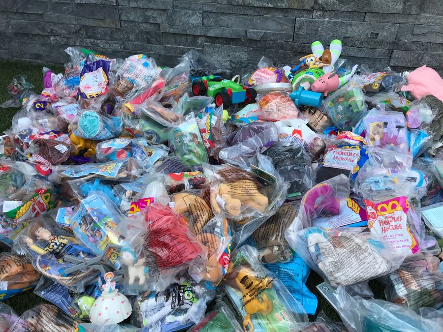 Pokemon Limited Edition 23K Gold-Plated Trading Cards, Disney Glasses And Huge Collection Of Happy Meal Toys From McDonalds, Burger King [Photo 22]