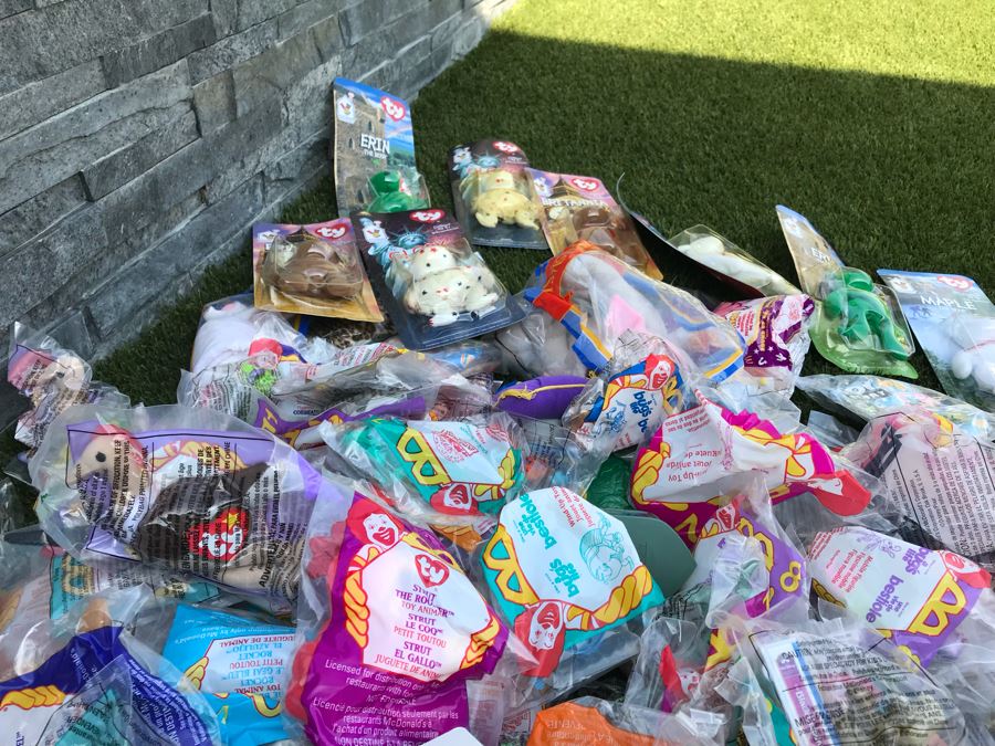 Disney’s The Little Mermaid Golden Toy Sets, Anastasia Toys, Ty Beanie Babies And Huge Collection Of Happy Meal Toys From McDonalds, Burger King [Photo 33]