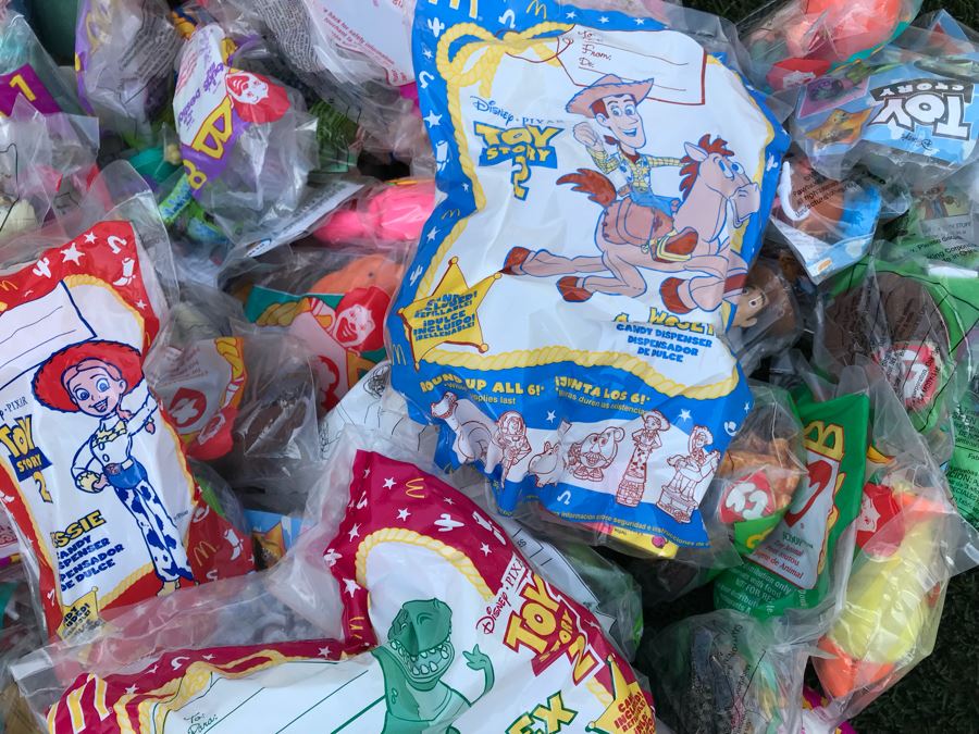 Disney’s The Little Mermaid Golden Toy Sets, Anastasia Toys, Ty Beanie Babies And Huge Collection Of Happy Meal Toys From McDonalds, Burger King [Photo 19]