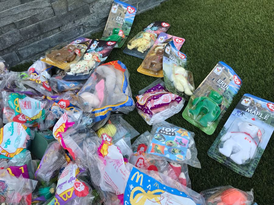 Disney’s The Little Mermaid Golden Toy Sets, Anastasia Toys, Ty Beanie Babies And Huge Collection Of Happy Meal Toys From McDonalds, Burger King [Photo 20]