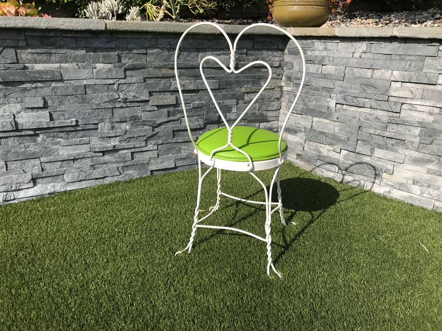 Twisted Wire Chair [Photo 4]