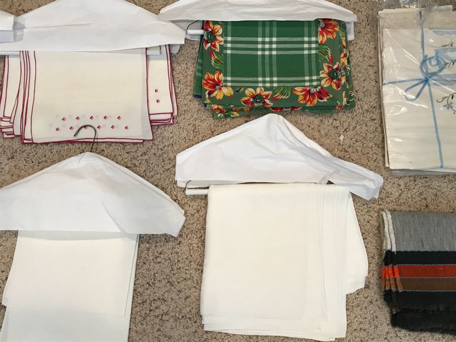 Collection Of Placemats [Photo 5]
