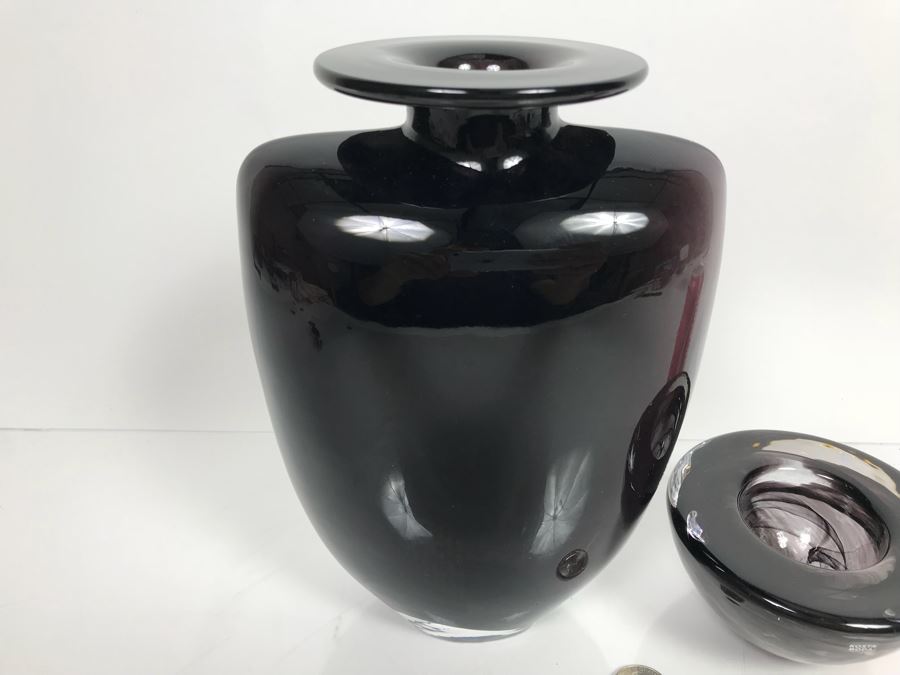 JUST ADDED - Pair Of Kosta Boda Art Glass Pieces - Vase And Bowl [Photo 3]