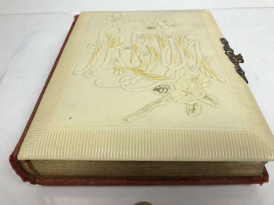 JUST ADDED - Vintage Scrapbook [Photo 3]