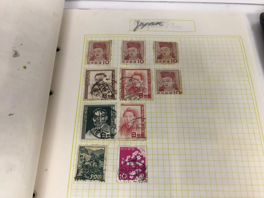 JUST ADDED - Stamp Collection Mainly Asian Stamps And Stamp Books - See Photos [Photo 28]