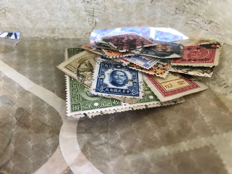 JUST ADDED - Stamp Collection Mainly Asian Stamps And Stamp Books - See Photos [Photo 11]