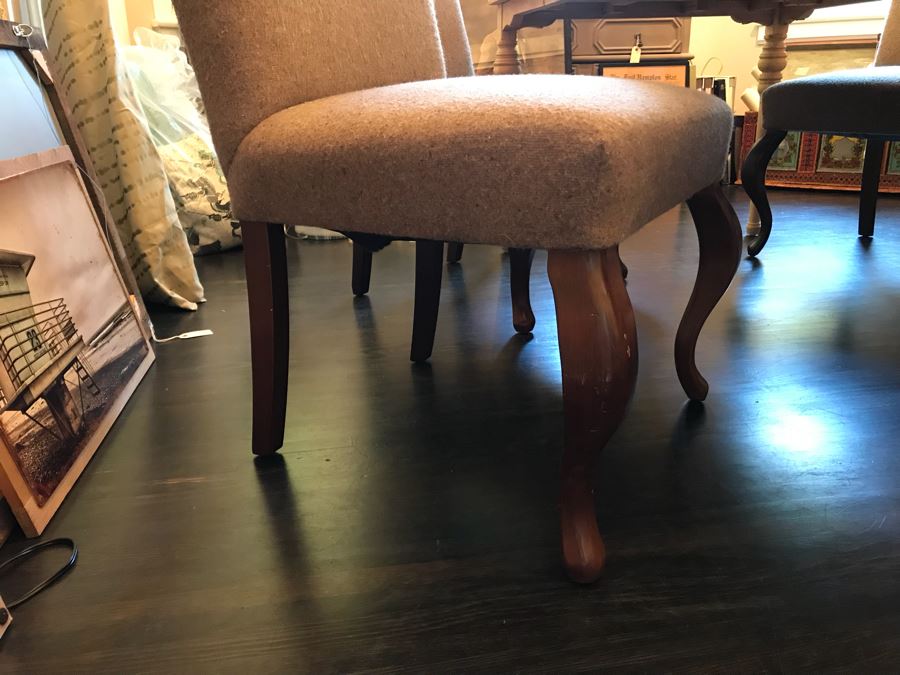 Set Of (4) Designer Upholstered Dining Chairs With Queen Anne Legs [Photo 4]