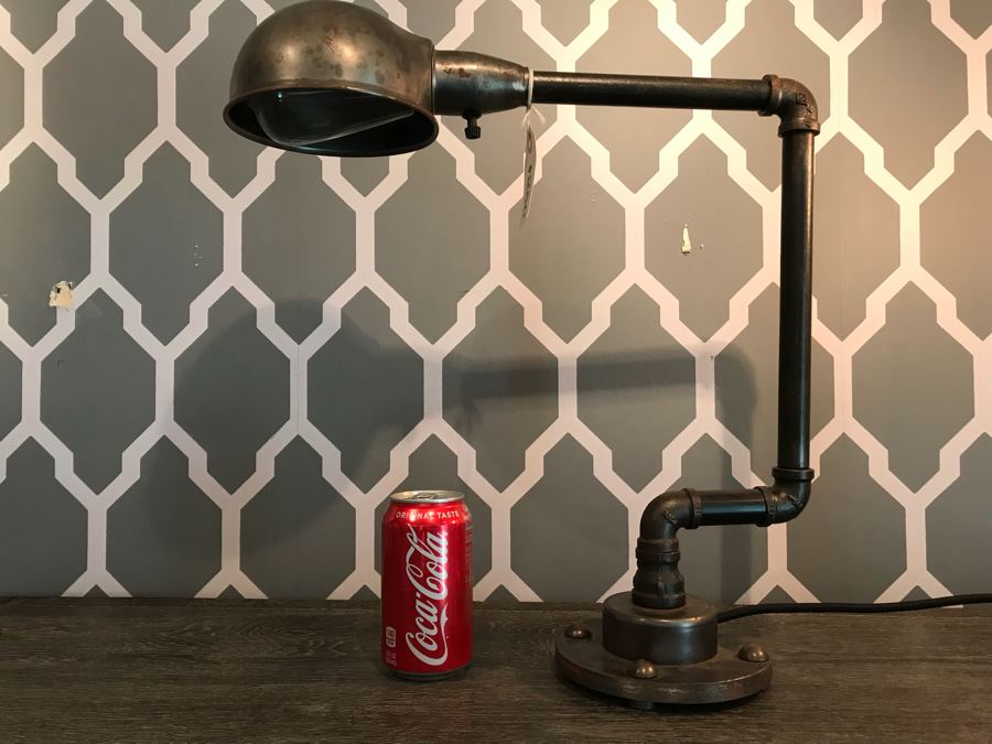 Industrial Metal Table Desk Lamp [Photo 13]