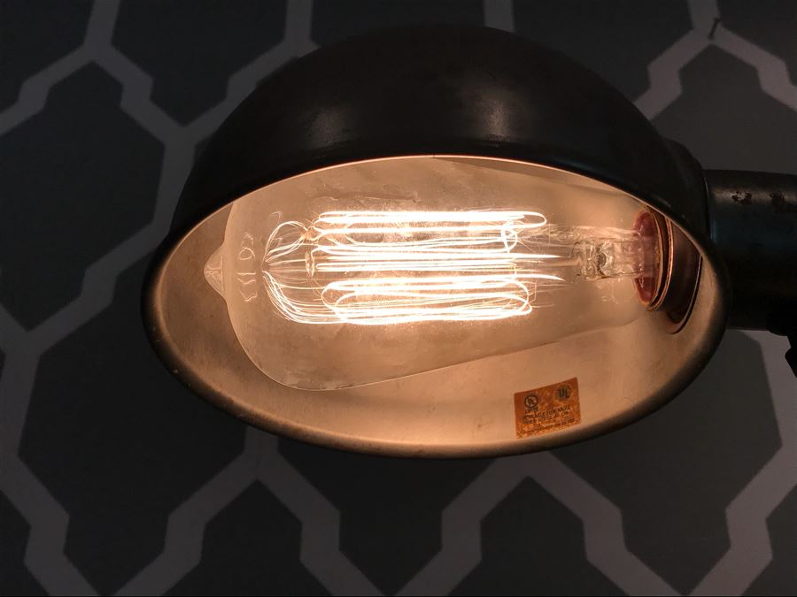 Industrial Metal Table Desk Lamp [Photo 10]