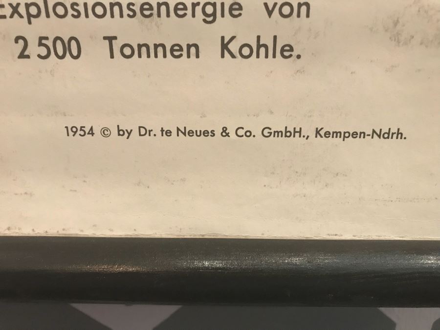 Vintage 1954 German Scientific Atoms School Learning Chart By Dr. Te Neues & Co 33' x 46' [Photo 10]