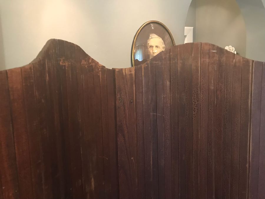 Vintage Accordian Adjustable Screen Room Divider 70.5' H x 78'W [Photo 7]