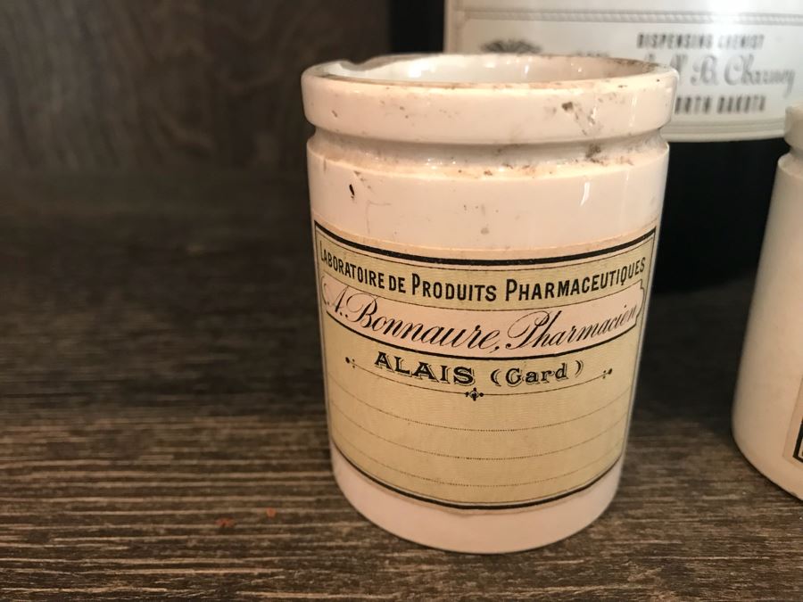 Pair Of Large Amber Medicine Bottles With (5) Smaller Medicine Bottles [Photo 7]