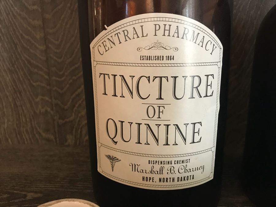 Pair Of Large Amber Medicine Bottles With (5) Smaller Medicine Bottles [Photo 4]