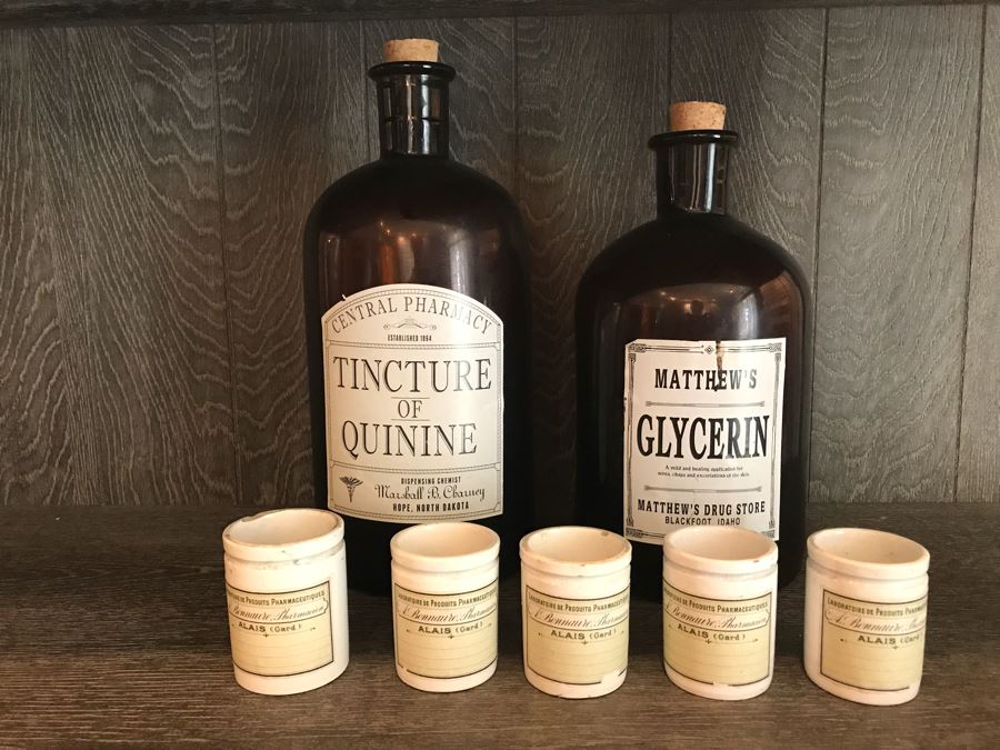 Pair Of Large Amber Medicine Bottles With (5) Smaller Medicine Bottles [Photo 3]