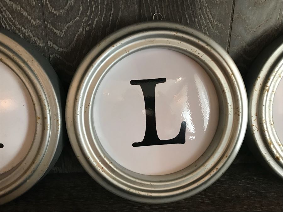 Set Of (4) Metal Framed Tin Letters [Photo 6]