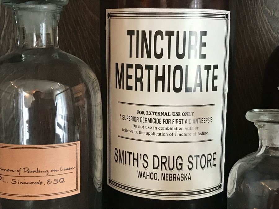 Set Of (2) Large Amber Glass Medicine Bottles And (3) Clear Glass Medicine Bottles [Photo 7]