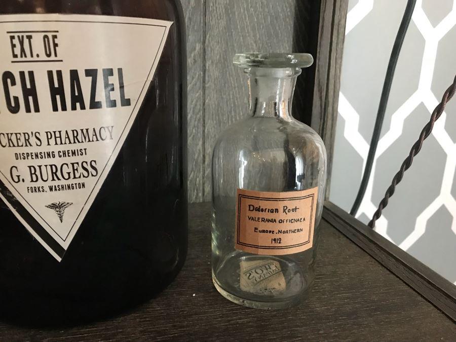 Download Set Of (2) Large Amber Glass Medicine Bottles And (3 ...