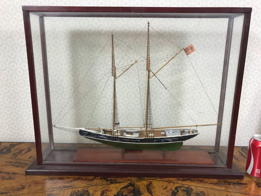 Wooden Sailing Ship Model With Stand Inside Glass Display Case With Plaque Reading Bluenose Circa - 1921 [Photo 3]