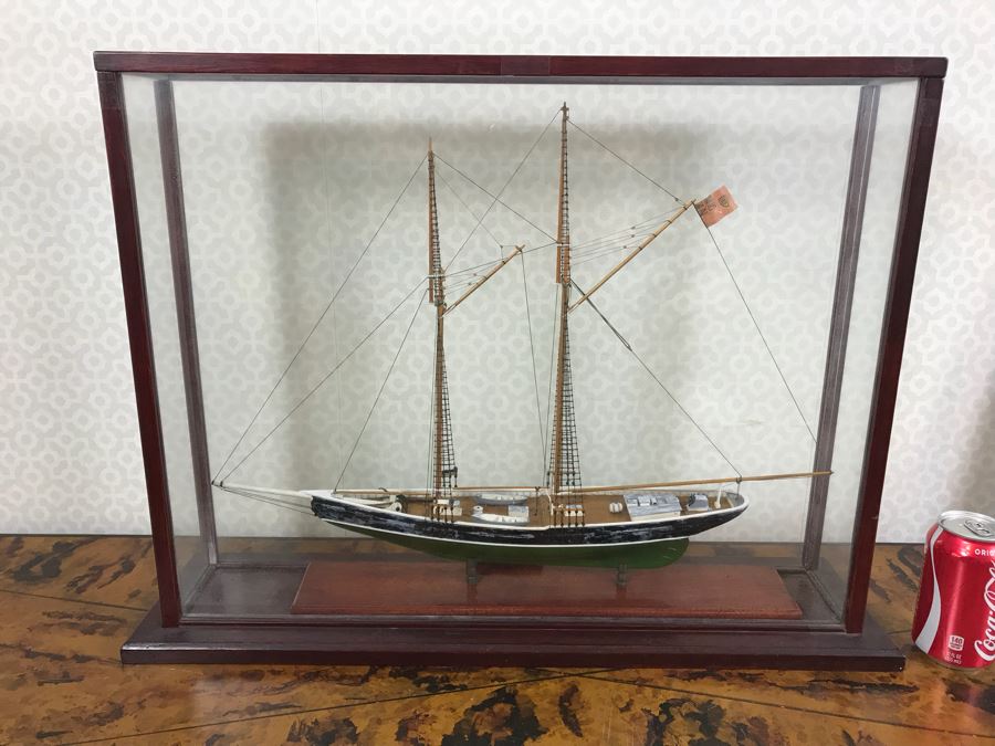 Wooden Sailing Ship Model With Stand Inside Glass Display Case With Plaque Reading Bluenose Circa - 1921 [Photo 1]