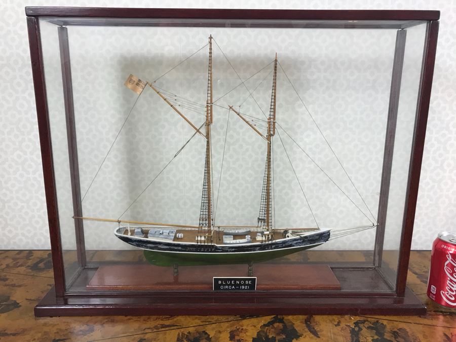 Wooden Sailing Ship Model With Stand Inside Glass Display Case With Plaque Reading Bluenose Circa - 1921 [Photo 2]