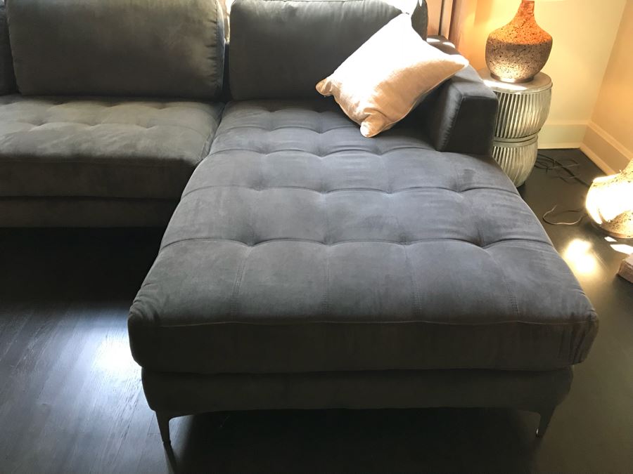 Nice Modern Upholstered Sectional Sofa With Chrome Legs 70' X 115' [Photo 8]