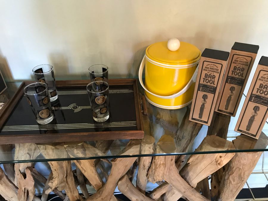 Barware Set With Tray And (4) San Diego 200th Anniversary Glasses, Retro Yellow Ice Bucket With Matching Round Tray (See Photos), And (3) New 10-1 Bar Tools [Photo 1]