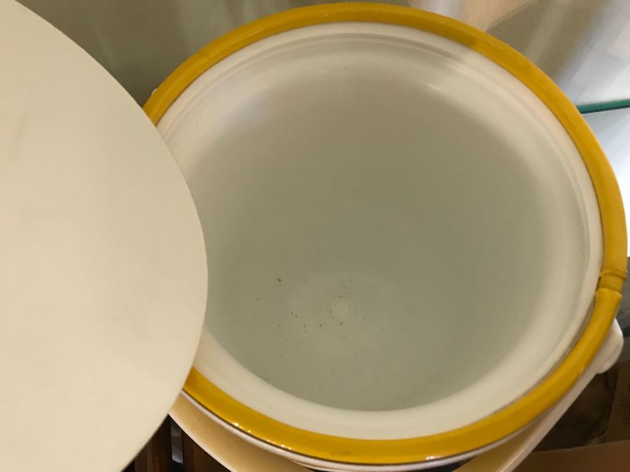 Barware Set With Tray And (4) San Diego 200th Anniversary Glasses, Retro Yellow Ice Bucket With Matching Round Tray (See Photos), And (3) New 10-1 Bar Tools [Photo 5]