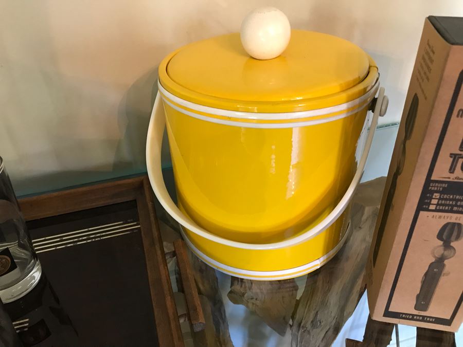 Barware Set With Tray And (4) San Diego 200th Anniversary Glasses, Retro Yellow Ice Bucket With Matching Round Tray (See Photos), And (3) New 10-1 Bar Tools [Photo 4]