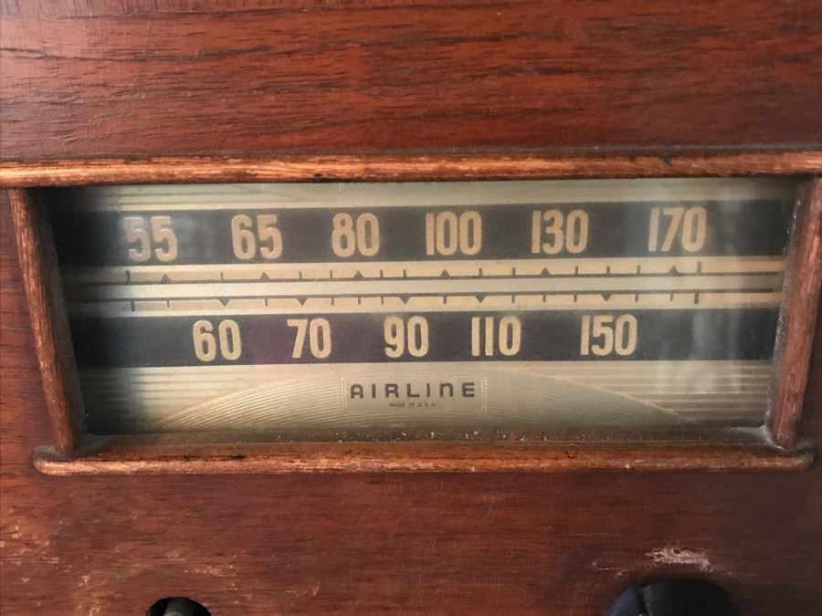 Vintage Montgomery Wards Airline Radio Needs Servicing [Photo 4]