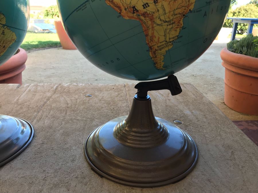 Vintage Pair Of 1962 Denoyer-Geppert Co World Globes With Metal Base [Photo 8]