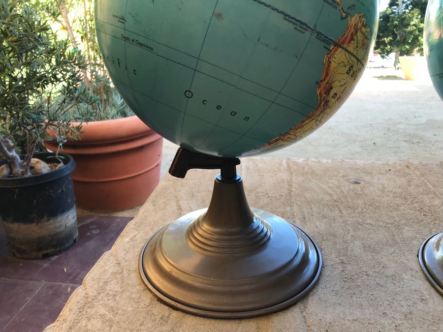 Vintage Pair Of 1962 Denoyer-Geppert Co World Globes With Metal Base [Photo 9]