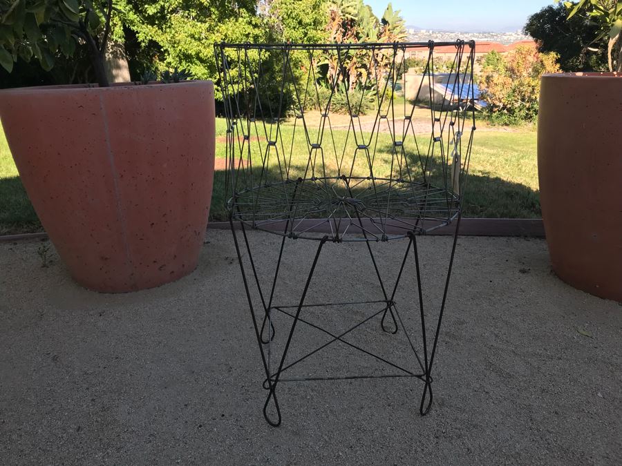 Collapsible Wire Frame Basket [Photo 8]