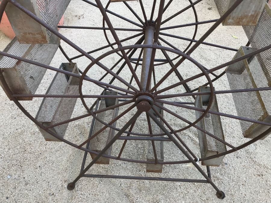 Large Metal Carousel Planter [Photo 17]