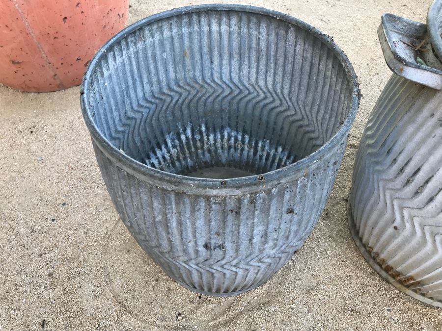 Pair Of Galvanized Metal Planters / Tables [Photo 8]