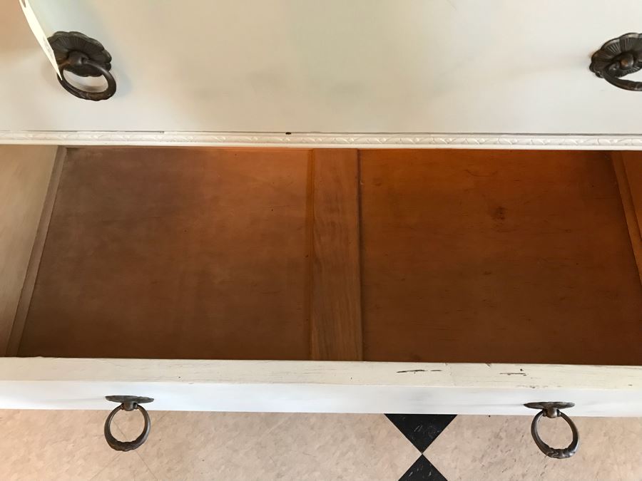 Vintage Painted Shabby Chic 3-Drawer Chest Of Drawers Dresser [Photo 7]