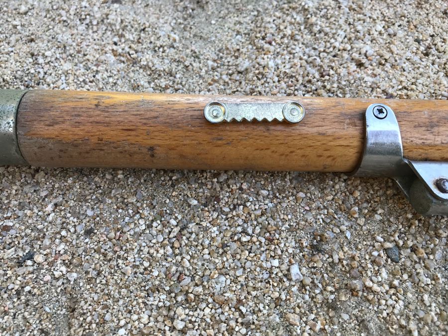 Pair Of Wall Mountable Vintage Rowboat Oars [Photo 7]