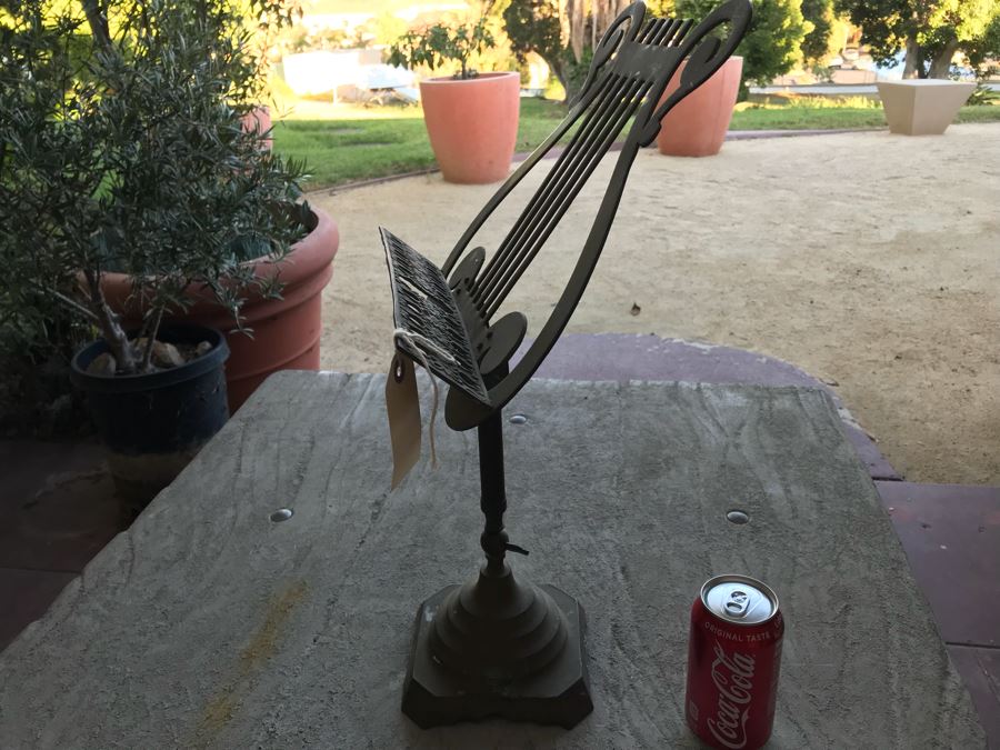 Vintage Brass Lyre Music Display Stand [Photo 12]