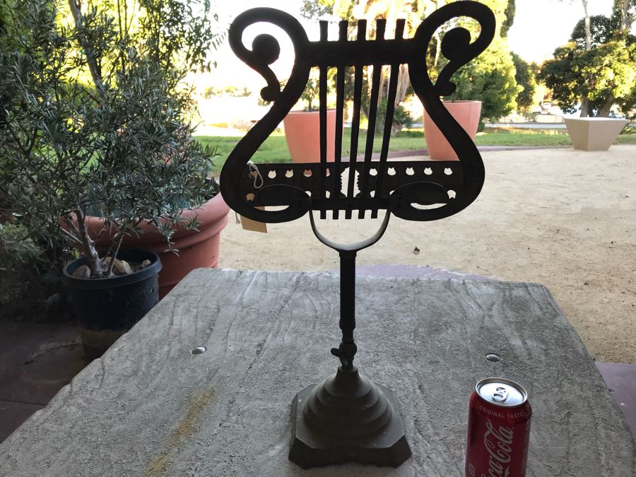 Vintage Brass Lyre Music Display Stand [Photo 14]